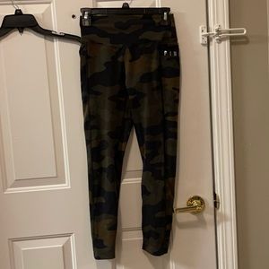 Camp Victoria’s Secret Pink Leggings